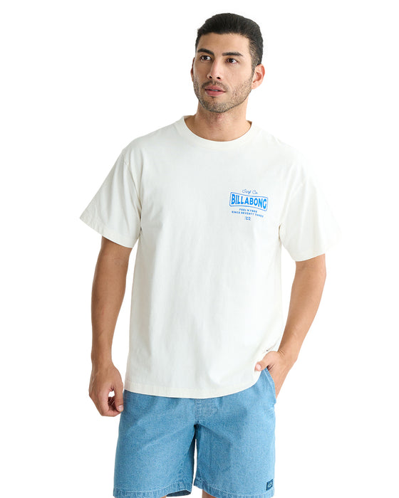 BRIEFING ホワイト・水色　Tシャツ OUTLET】BILLABONG メンズ BEACH SIGN Tシャツ【OVER FIT】 【2025年夏
