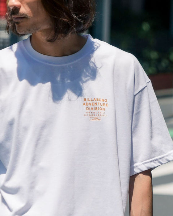 【OUTLET】BILLABONG メンズ 【A/DIV.】 ADIV LOGO 2.0 Tシャツ 
【WIDE FIT】【2025年夏モデル】