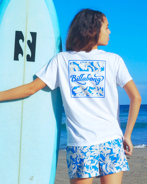 【OUTLET】BILLABONG レディース SQUARE LOGO BOY FIT TEE Tシャツ 【BOY FIT】【2025年夏モデル】