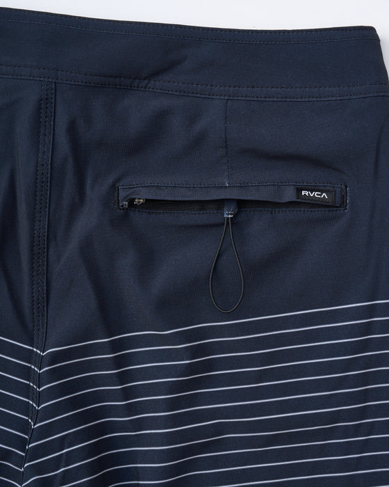 【OUTLET】RVCA メンズ CURREN TRUNK 18 ボードショーツ 【2025年春夏モデル】