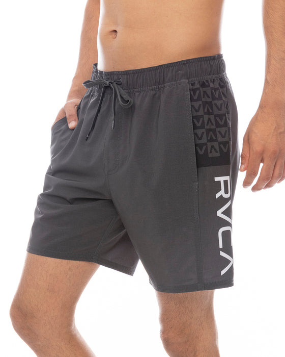 OUTLET FAMILY SALE】RVCA メンズ APEX 2 JAM ボードショーツ 【2025年