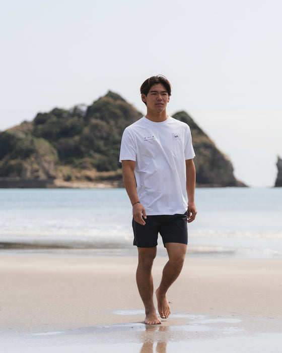 RT-138417専用 OUTLET】RVCA メンズ RADIATE SFST サーフTシャツ 【2025年春夏