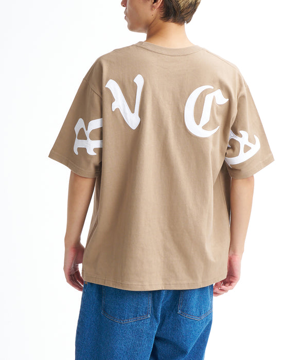 【OUTLET】【直営店限定】RVCA メンズ WORLD WIDE ARCH ST Tシャツ 【2025年秋冬モデル】