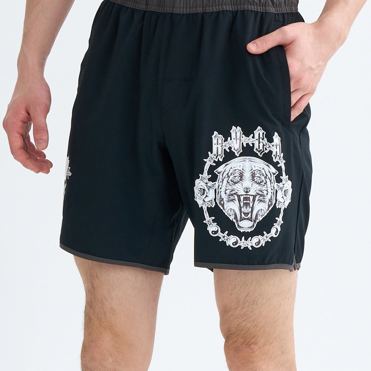 SALE】RVCA SPORT メンズ YOGGER STRETCH CONTRAST 17 ショートパンツ