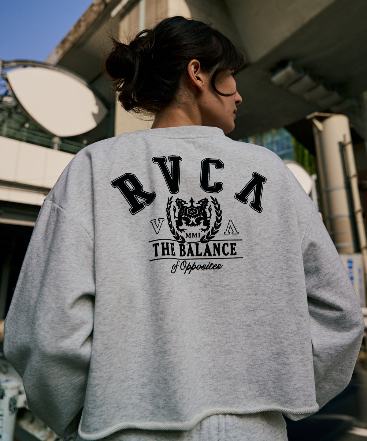 SALE】RVCA レディース ARCH COLLEGE CROPPED CREW トレーナー 【2025
