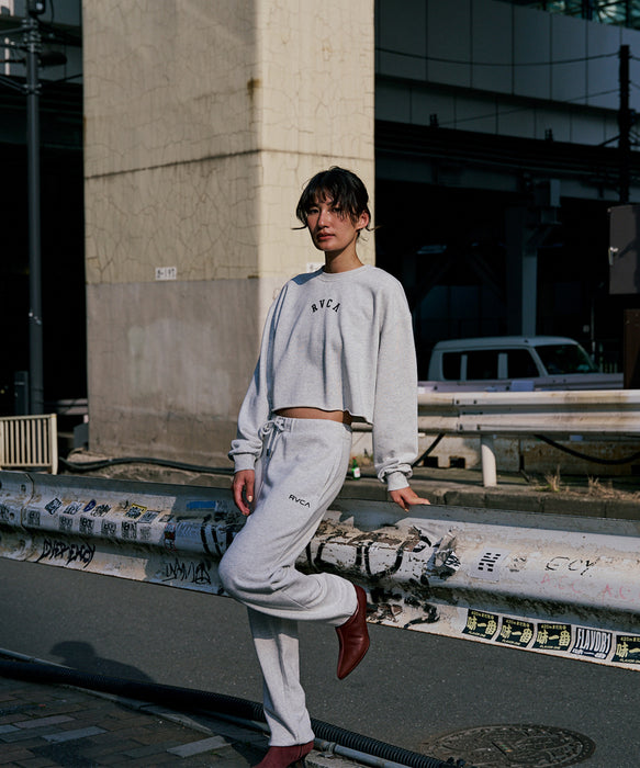 【SALE】RVCA レディース ARCH COLLEGE CROPPED CREW トレーナー 【2025年秋冬モデル】