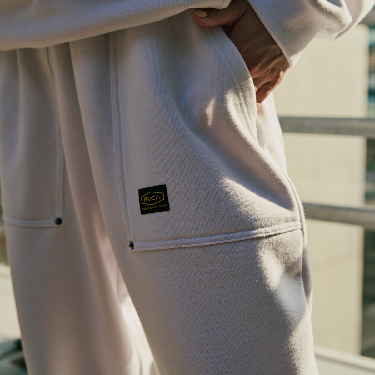 OUTLET】RVCA レディース RECESSION SWEAT PANTS セットアップボトムス