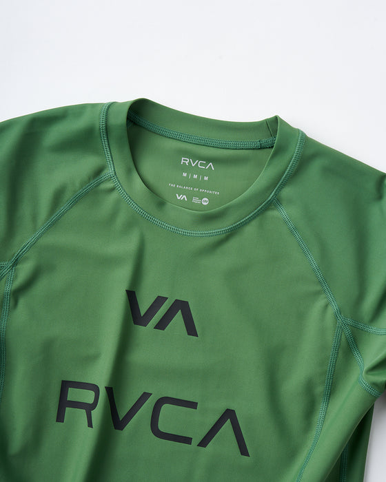 RVCA メンズ 【VA SPORT】 VA RVCA RASH LS 長袖ラッシュガード 【2025年夏モデル】 RGR / XL