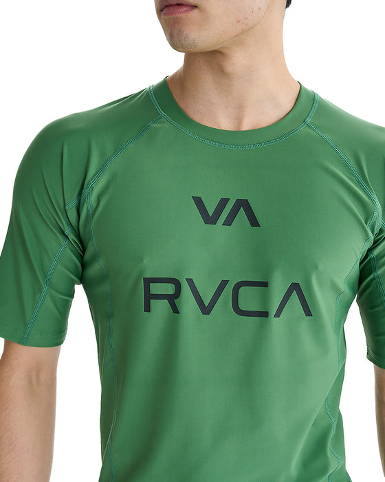 RVCA メンズ 【VA SPORT】 VA RVCA RASH SS ラッシュガード 【2025年夏モデル】 RGR / XL