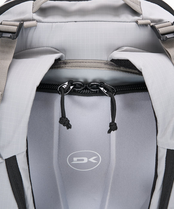 25/26' DAKINE POACHER BACKPACK 32L 新品未使用 25/26' DAKINE POACHER BACKPACK 32L 新品未使用 - メルカリ