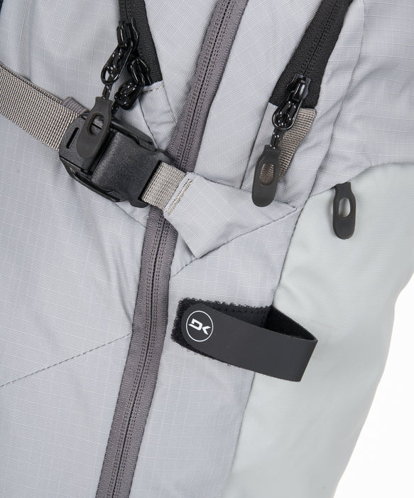 SALE】DAKINE POACHER BACKPACK 32L バックパック/リュック 【25