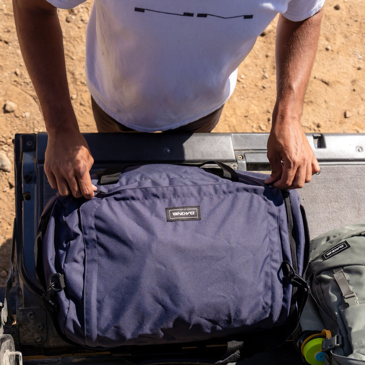 OUTLET】【直営店限定】DAKINE EQ DUFFLE ショルダーバッグ 50L【2025