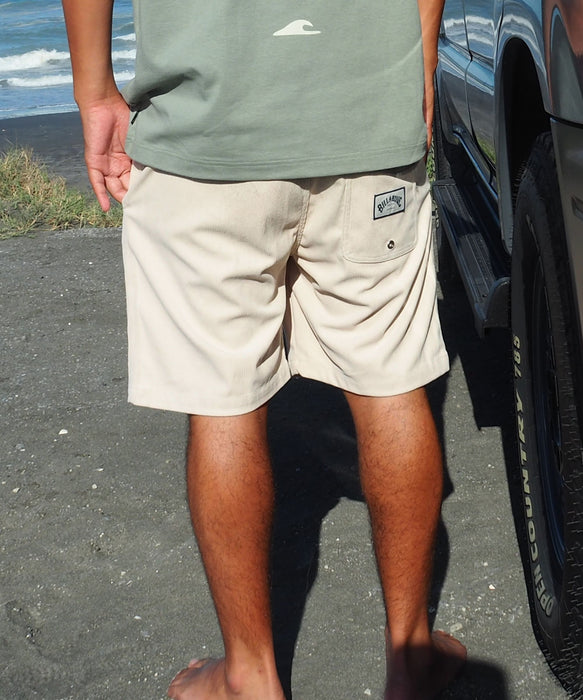 BILLABONG メンズ SUBMERSIBLE CORDUROY ショートパンツ 【2026年春夏