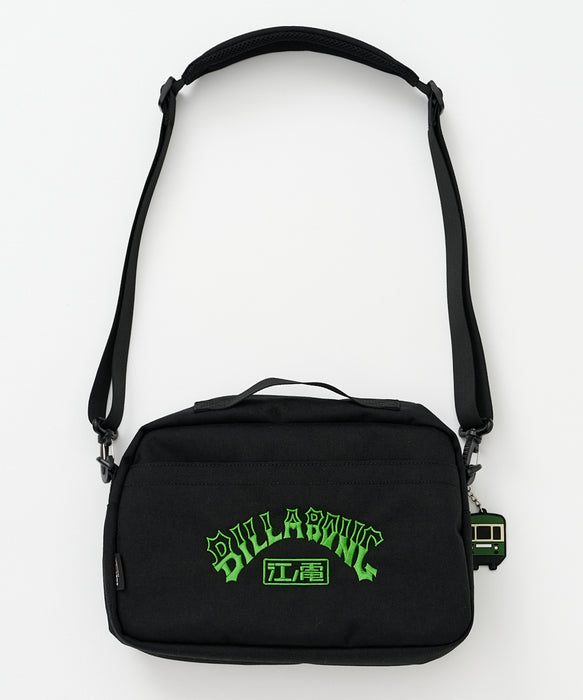 BILLABONG メンズ 江ノ電クルー ショルダーバッグ【江ノ電×BILLABONG】【2026年秋冬モデル】