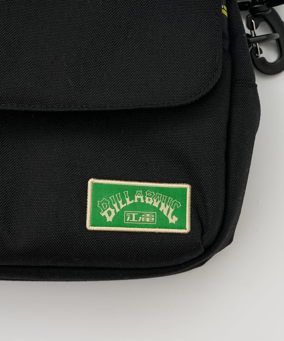BILLABONG メンズ 江ノ電クルー ショルダーバッグ【江ノ電×BILLABONG】【2026年秋冬モデル】