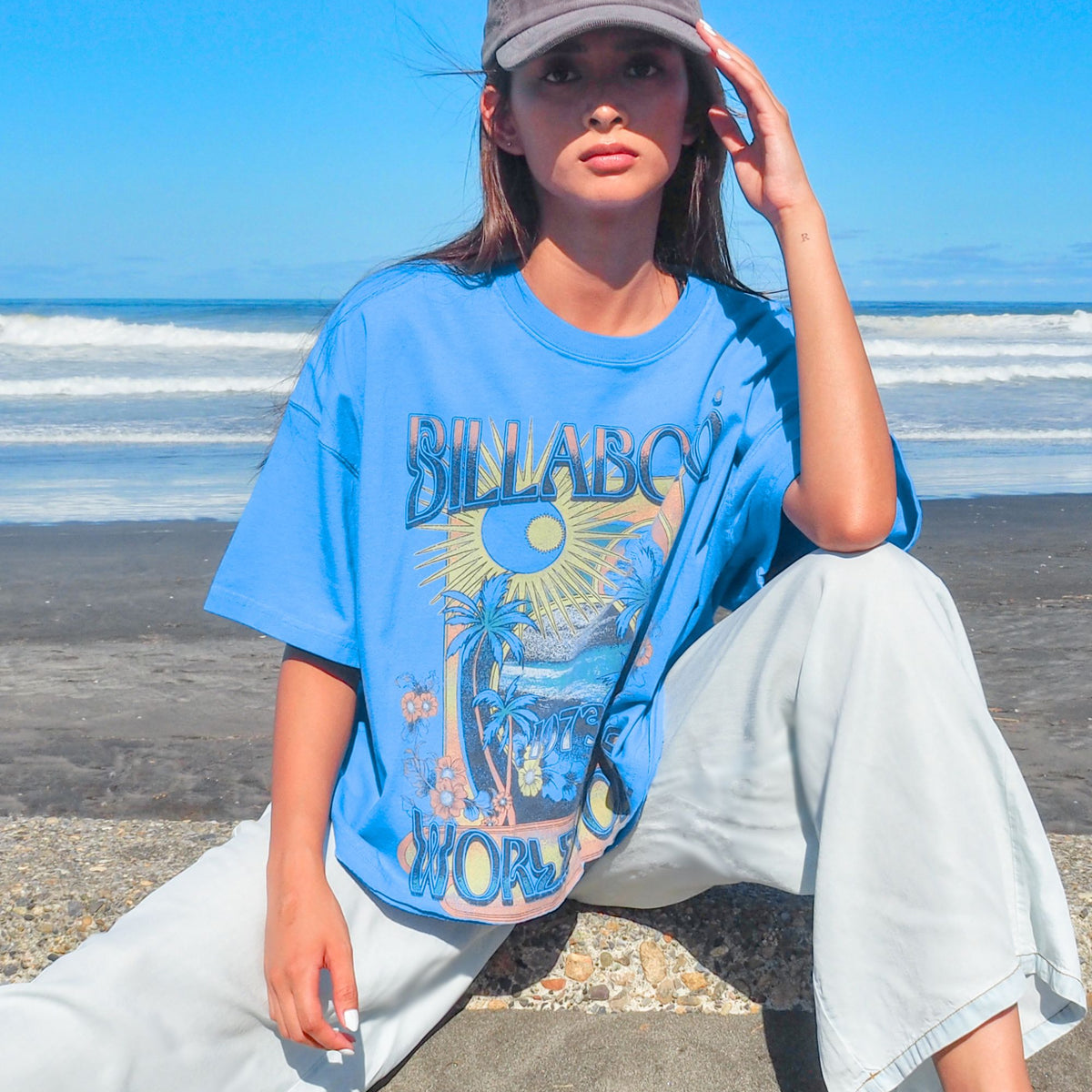 BILLABONG ウィメンズ GRAPHIC 【WIDE LOOSE CROPPED】 Tシャツ 【2026