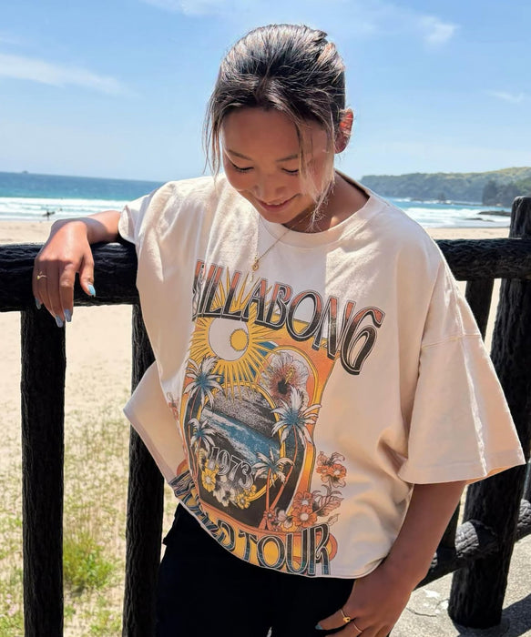 BILLABONG ウィメンズ GRAPHIC 【WIDE LOOSE CROPPED】 Tシャツ 【2026年春夏モデル】