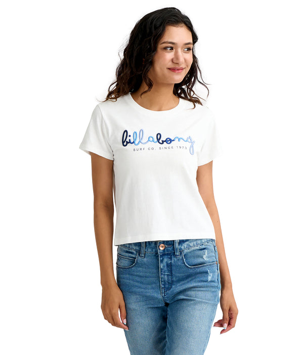 BILLABONG ウィメンズ 3D EMB LOGO BABY FIT Tシャツ 【2026年春夏モデル】 SCS / M