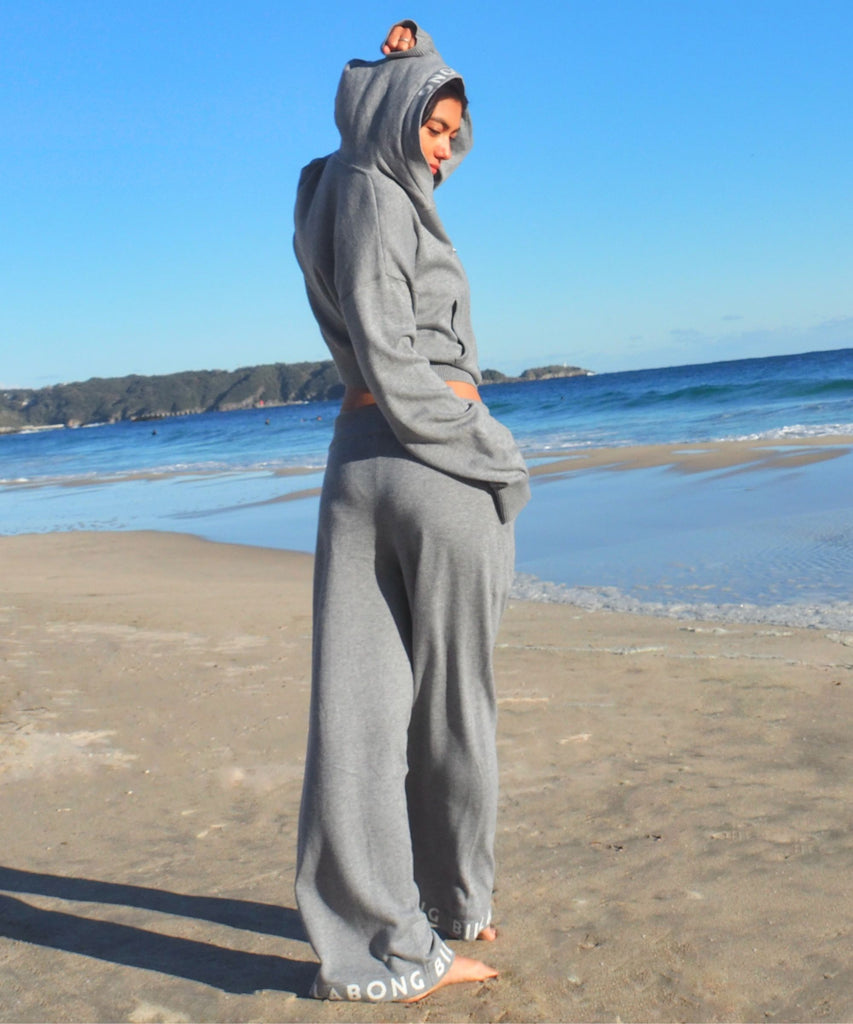 BILLABONG ウィメンズ ZIP UP KNIT セットアップ PARKA セーター