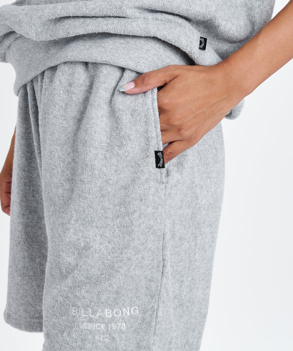 BILLABONG ウィメンズ セットアップ パイルショートパンツ 【2026年春