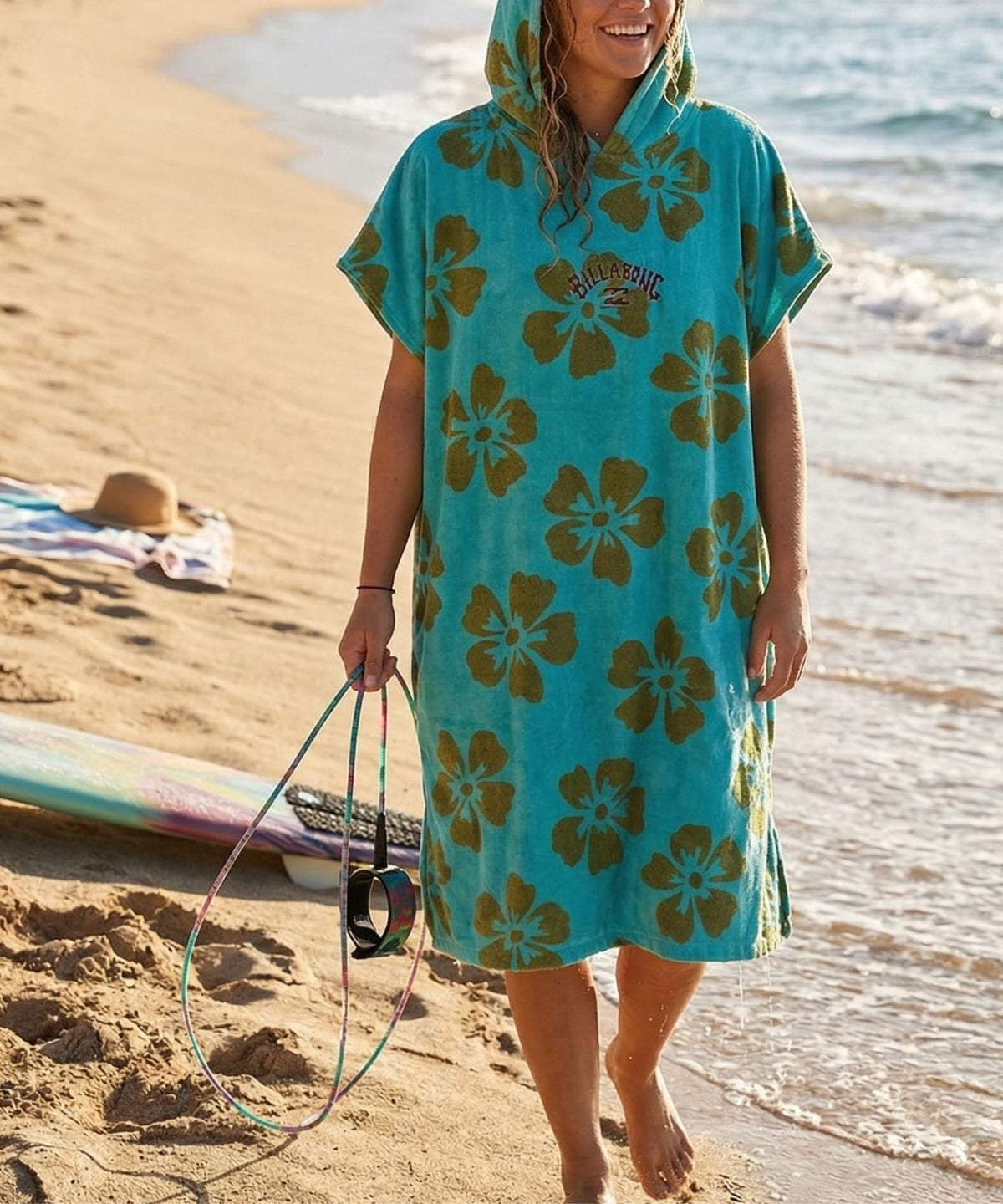 masa_hi　BILLABONG 2WAY-HOODED 新品未使用品 BILLABONG ウィメンズ WOMENS HOODED TOWEL ポンチョ 【2026年春夏モデル】