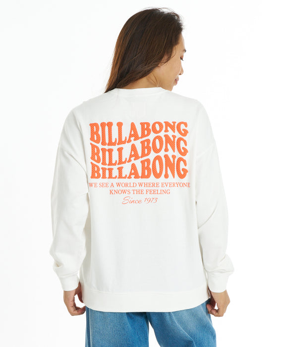 BILLABONG ウィメンズ WAVE LOGO BOY FIT LIGHT CREW トレーナー 【2026年秋冬モデル】 OFW / L
