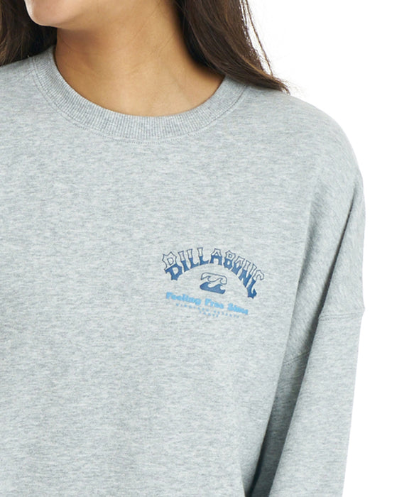 BILLABONG ウィメンズ SQUARE LOGO BOY FIT CREW トレーナー 【2026年秋冬モデル】 GRH / L