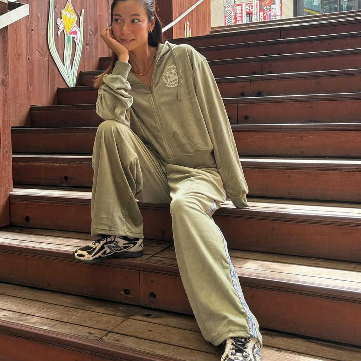 BILLABONG ウィメンズ PALM 73 セットアップZIP HOODIE ベロアパーカー