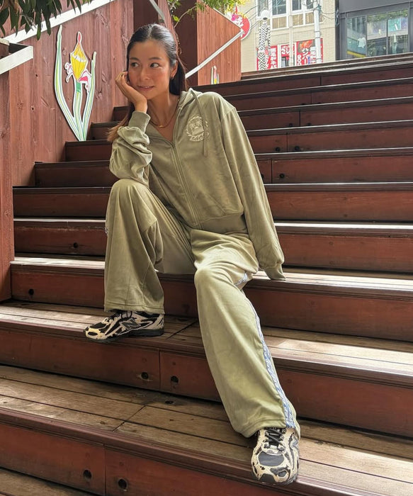 BILLABONG ウィメンズ PALM 73 セットアップZIP HOODIE ベロアパーカー【SURF CAMP】【LOOSE CROPPED】【2026年秋冬モデル】