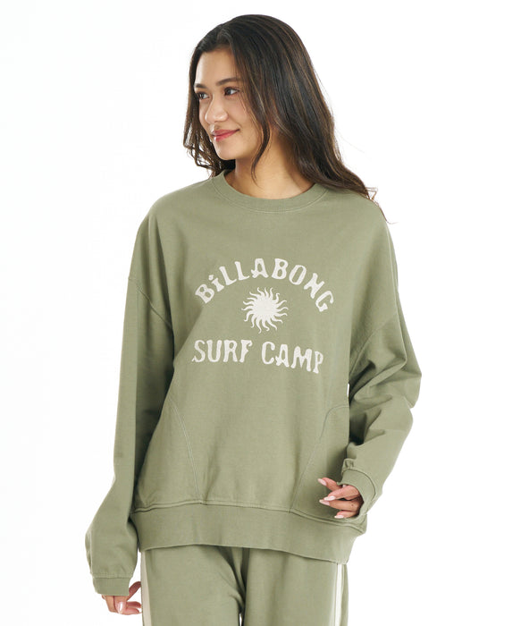 BILLABONG ウィメンズ SURF CAMP HERITAGE CREW トレーナー 【2026年秋冬モデル】 ARG / L
