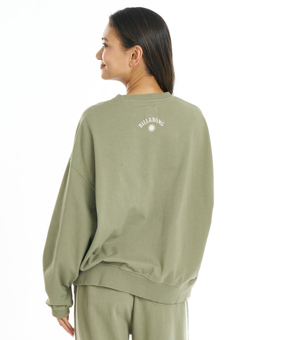 BILLABONG ウィメンズ SURF CAMP HERITAGE CREW トレーナー 【2026年秋冬モデル】 ARG / L