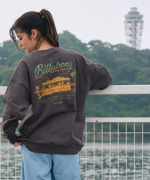 BILLABONG ウィメンズ SURF TRAIN CREW トレーナー 【江ノ電×BILLABONG】【BOY FIT】【2026年秋冬モデル】