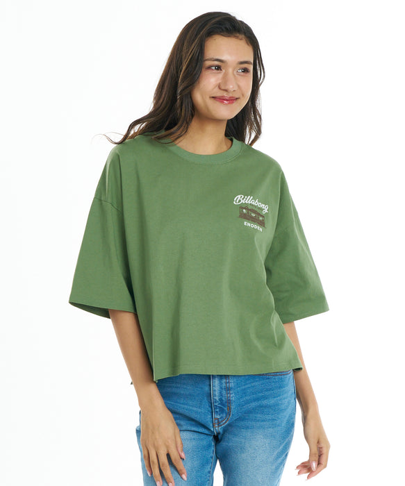 BILLABONG ウィメンズ SURF TRAIN Tシャツ 【2026年秋冬モデル】 VIG / M