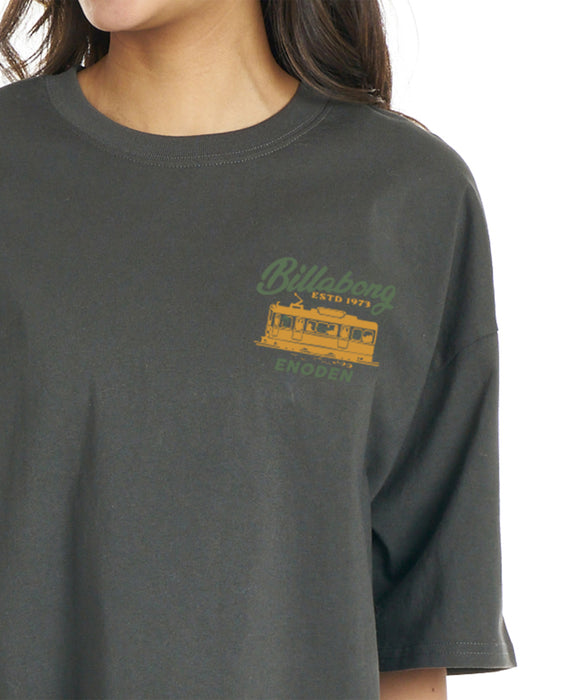 BILLABONG ウィメンズ SURF TRAIN Tシャツ 【2026年秋冬モデル】 WAA / M