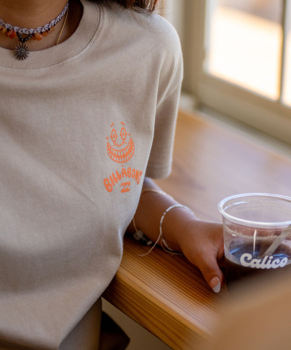 BILLABONG ウィメンズ GALLERY SS TEE Tシャツ 【BILLABONG GALLERY -YOSHI47-】【BOY FIT】【2026年秋冬モデル】