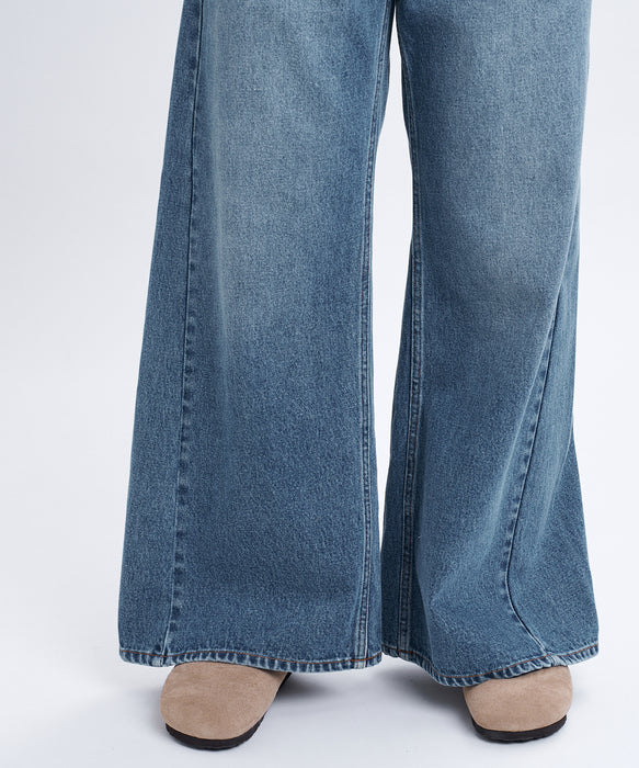 BILLABONG ウィメンズ WIDE BUGGY DENIM デニムパンツ 【2026年秋冬モデル】 BLU / M