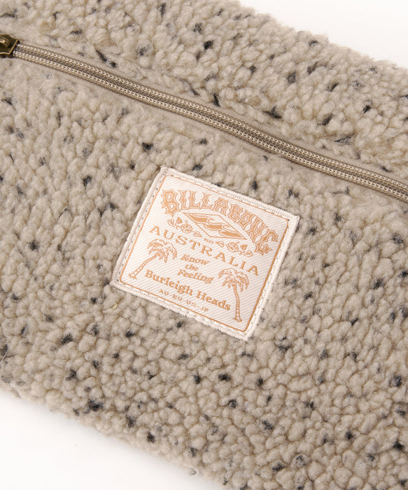 BILLABONG ウィメンズ TRIPPER PENCIL CASE SHERPA その他アクセサリー 【2026年秋冬モデル】 TJN0 / F