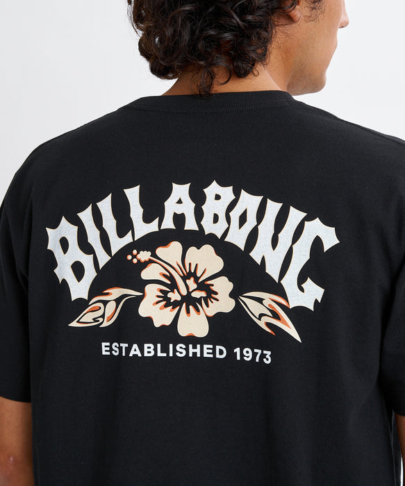 BILLABONG メンズ THEME ARCH Tシャツ 【2026年夏モデル】 BLK / XL