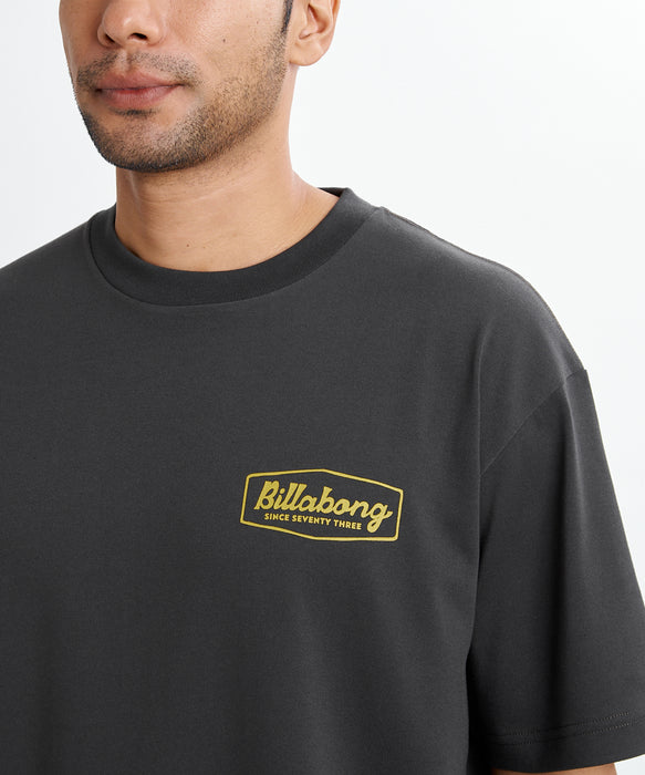 BILLABONG メンズ ROAD SIGN Tシャツ 【2026年夏モデル】 WAA / XL