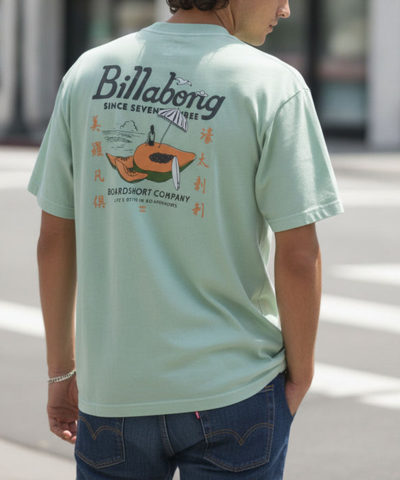 【SALE】BILLABONG メンズ 【OVER FIT】 
PAPAYA GIRL Tシャツ 【2026年夏モデル】