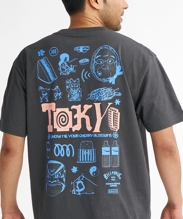 BILLABONG メンズ DESTINATION TOKYO Tシャツ 【2026年夏モデル】 WAA / L