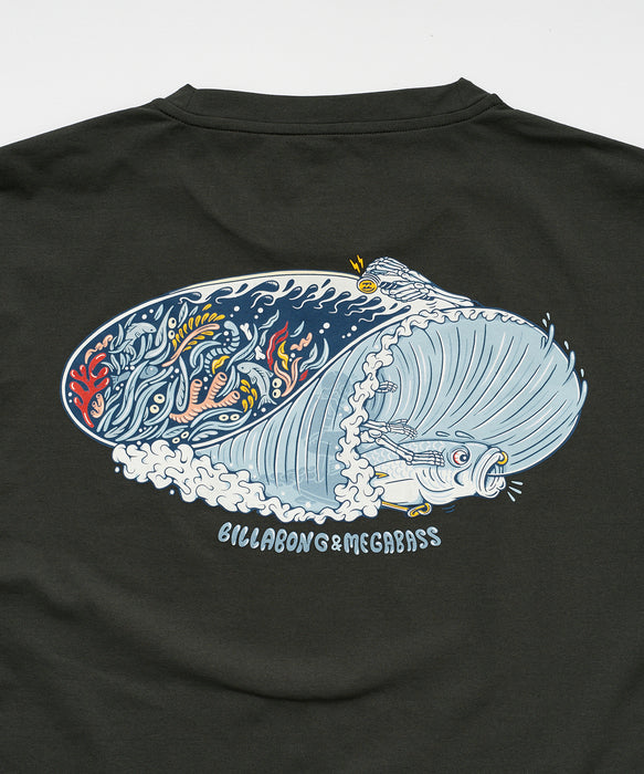 BILLABONG メンズ 【MEGABASS×BILLABONG】 
【OVER FIT】
MEGABASS SURF FLEX サーフTシャツ 【2026年夏モデル】