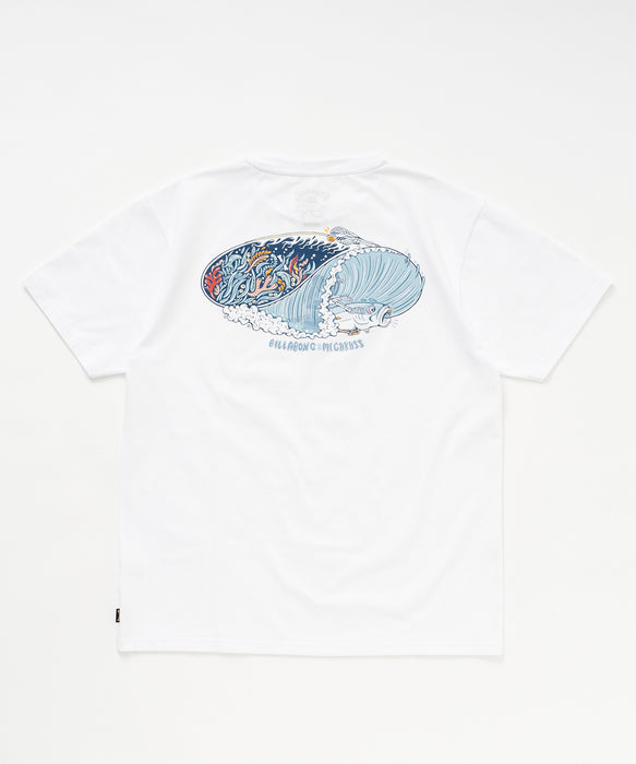 BILLABONG メンズ 【MEGABASS×BILLABONG】 
【OVER FIT】
MEGABASS SURF FLEX サーフTシャツ 【2026年夏モデル】