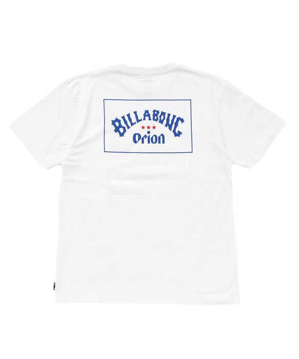 BILLABONG メンズ ARCH ORION 【ORION BEER x BILLABONG COLLECTION】【REGULAR FIT】Tシャツ 【2026年夏モデル】