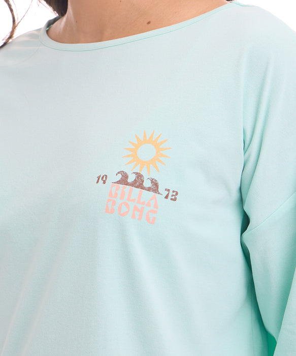 BILLABONG ウィメンズ MORFY GRAPHIC BOAT NECK LS TEE RASH 長袖ラッシュガード 【2026年夏モデル】 AGA / L