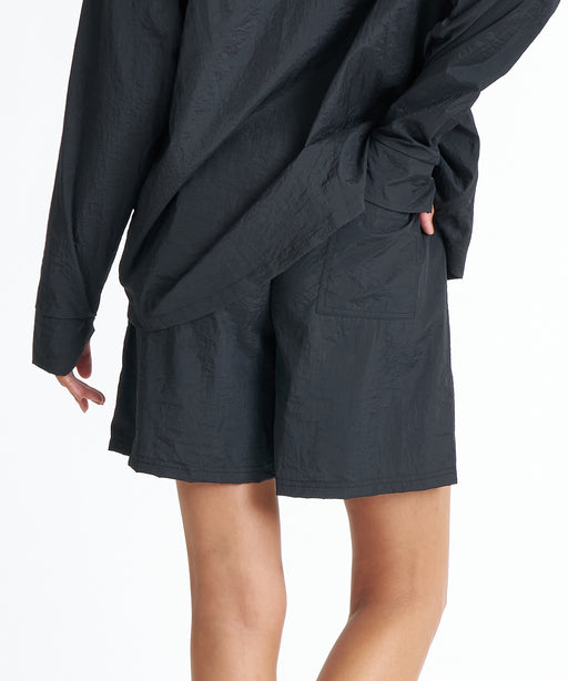 BILLABONG ウィメンズ UTILITY LOGO TAPE SHORTS ラッシュレギンス 【2026年夏モデル】 BLK / M