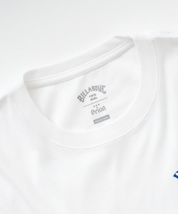 BILLABONG ウィメンズ RECYCLE ME【ORION BEER x BILLABONG COLLECTION】【BABY FIT
】 Tシャツ 【2026年夏モデル】