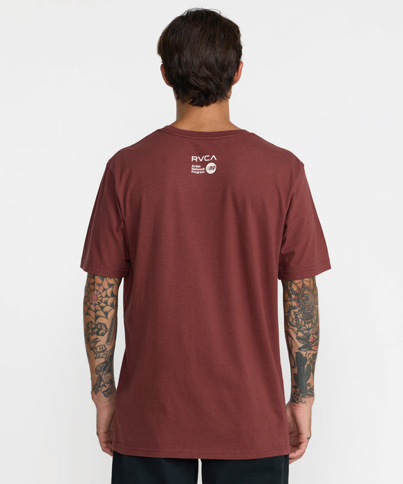 RVCA メンズ SLEEPY SKELETON SS Tシャツ 【2026年秋冬モデル】 RDE / XL