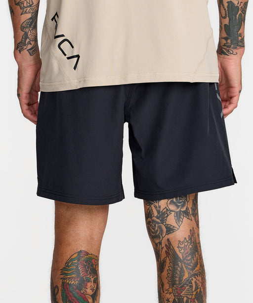 RVCA メンズ SCRAPPER II ショートパンツ 【2026年秋冬モデル】 BLK / XL
