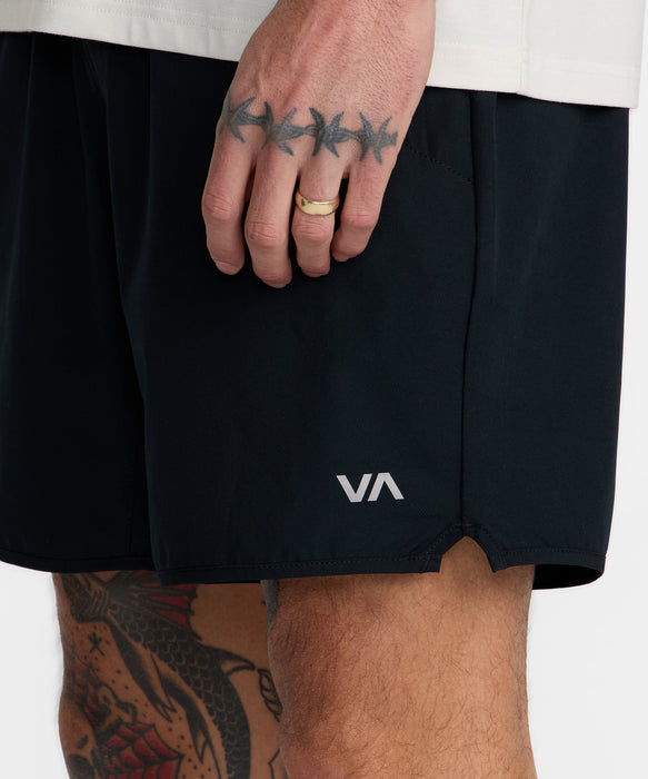 RVCA メンズ YOGGER STRETCH 17 ショートパンツ 【2026年秋冬モデル】 BLK / XL